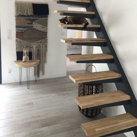 New Arrival Wooden Color Steel Staircase Metal Hardrail