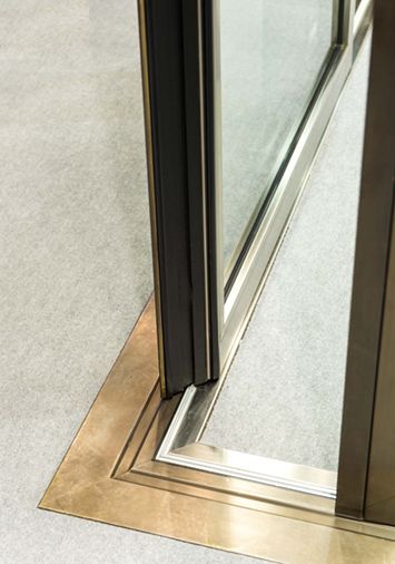 folding door