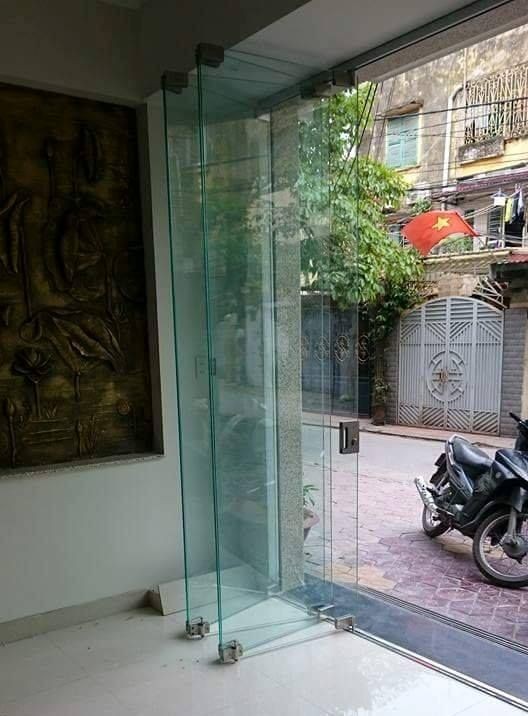 Frameless 10mm Tempered Glass Folding Doors Manufacturers, Frameless 10mm Tempered Glass Folding Doors Factory, Supply Frameless 10mm Tempered Glass Folding Doors