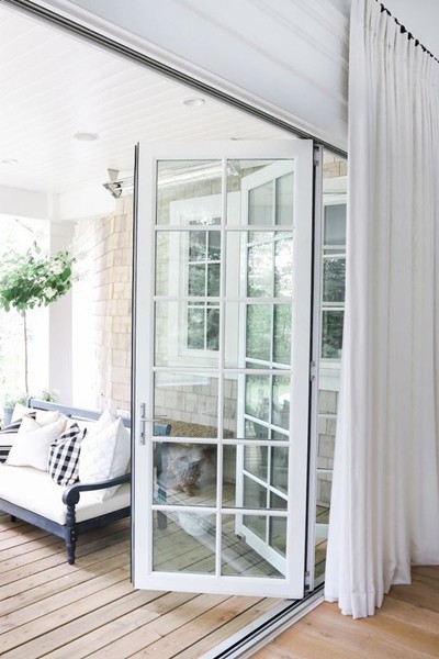 White Color Aluminum Frame Tempered Glass Patio Folding Doors Manufacturers, White Color Aluminum Frame Tempered Glass Patio Folding Doors Factory, Supply White Color Aluminum Frame Tempered Glass Patio Folding Doors